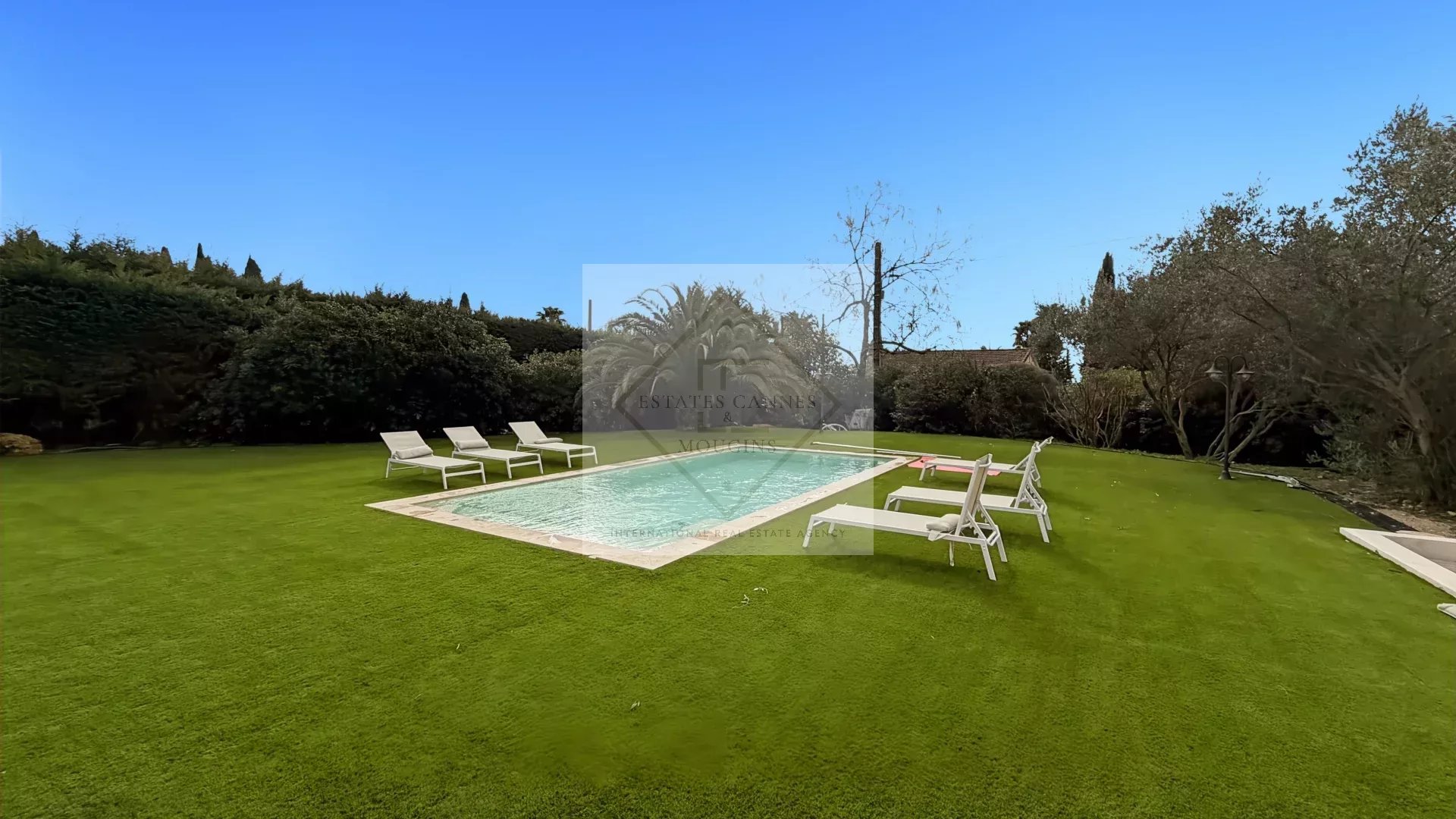 Charmante Maison Provençale Rénovée – Cœur de Mougins — photo 22