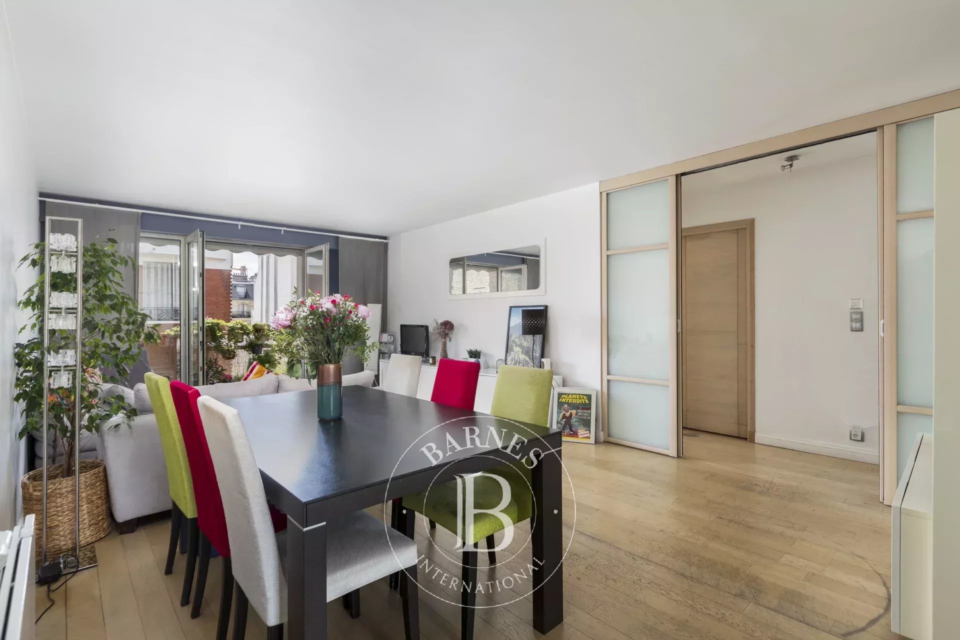 Daire Levallois-Perret