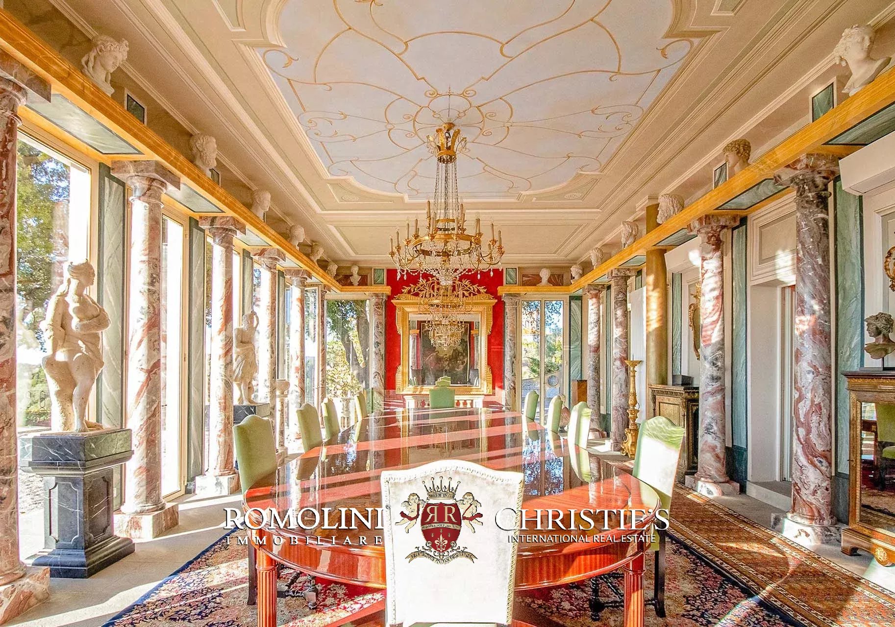 27 Bedroom Villa/Townhouse's Image 23