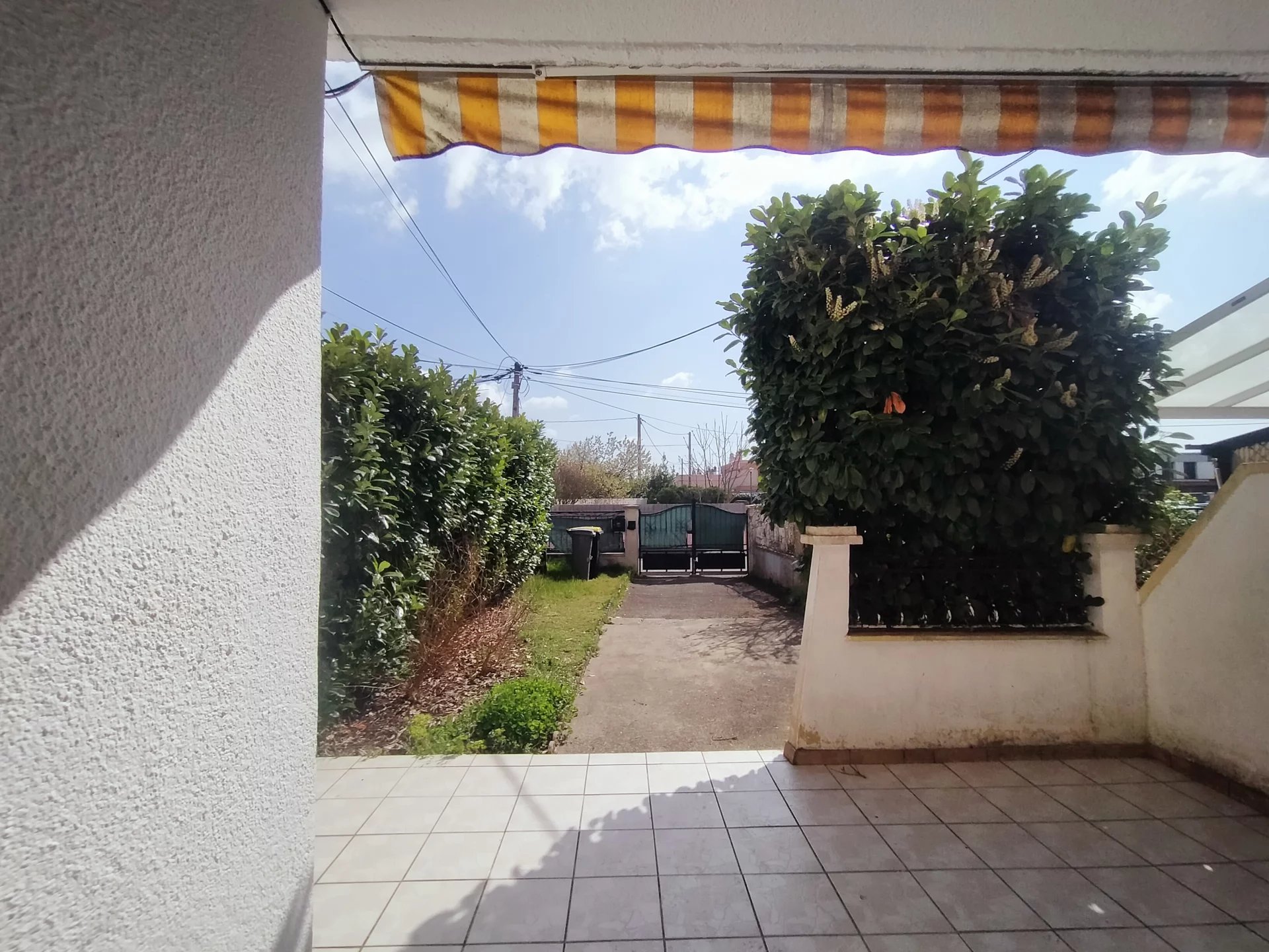 2681592 Location Meyzieu