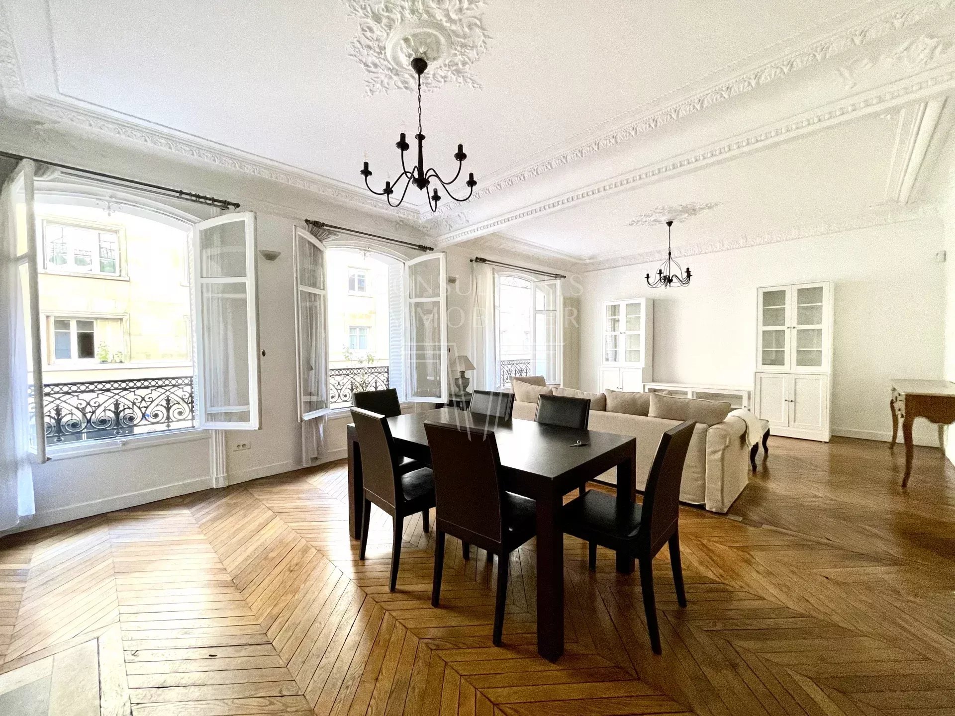 Location Appartement Paris 16ème