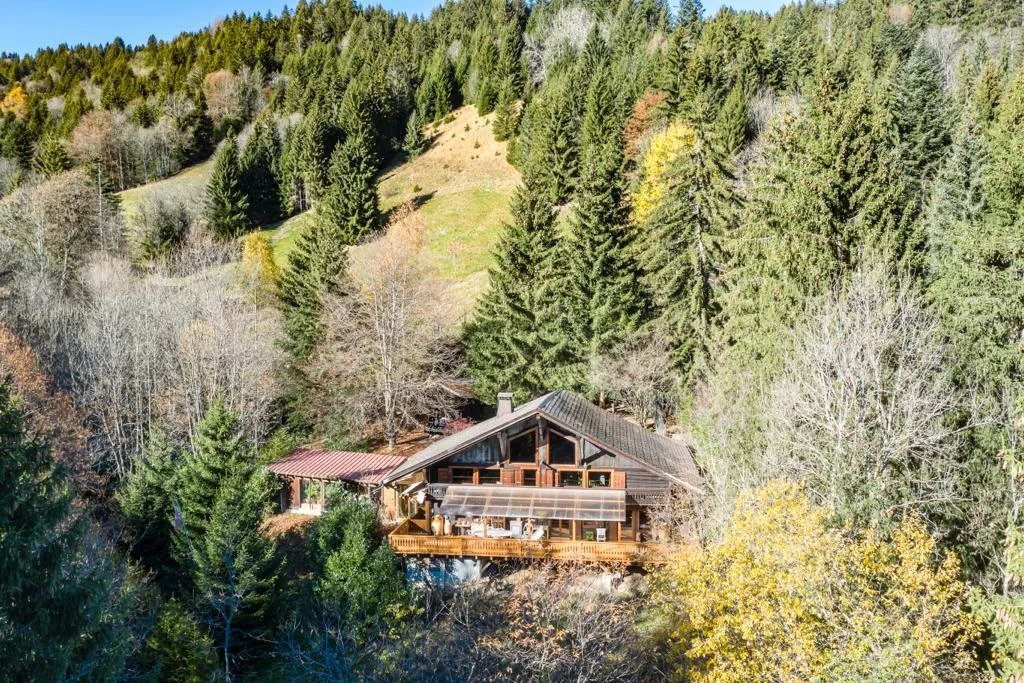 L’Art de vivre alpin dans un chalet d’exception