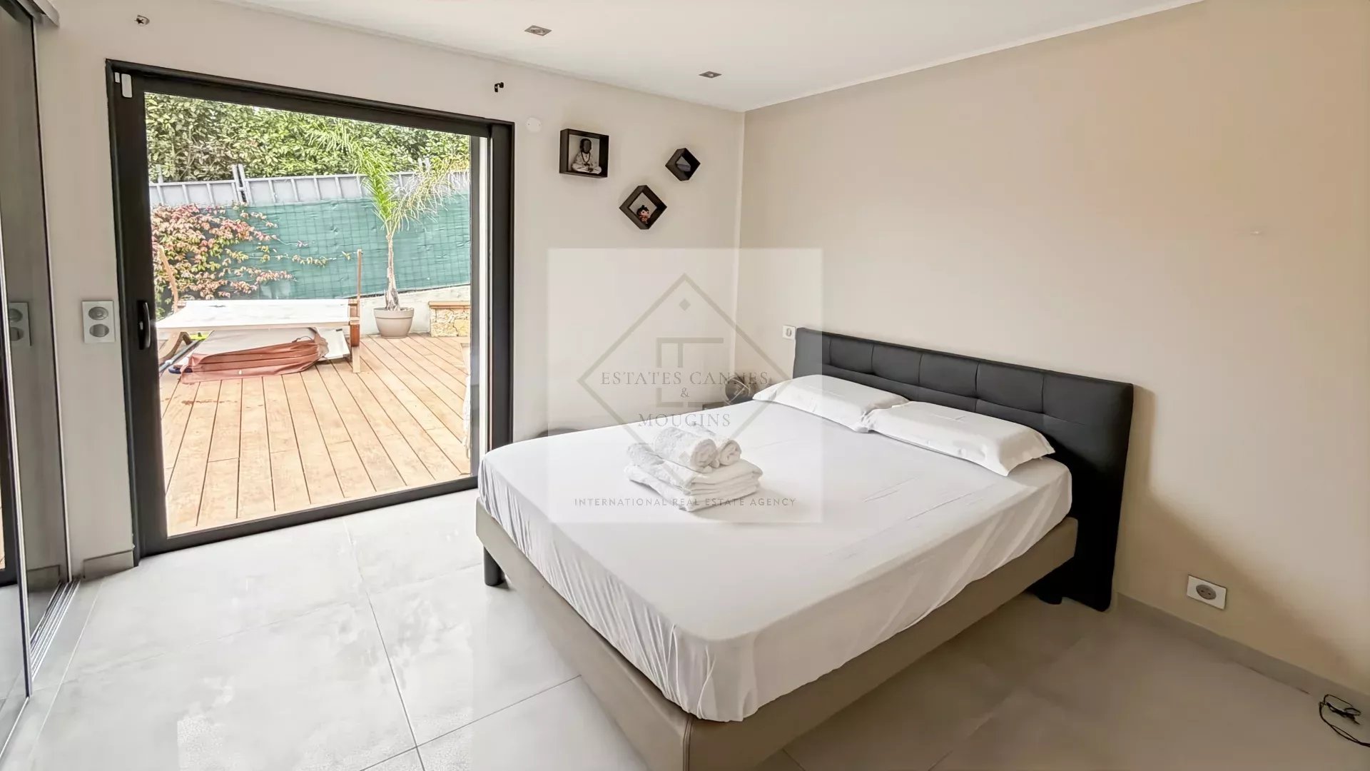 Villa moderne – vue collines, proche Cannes — photo 7