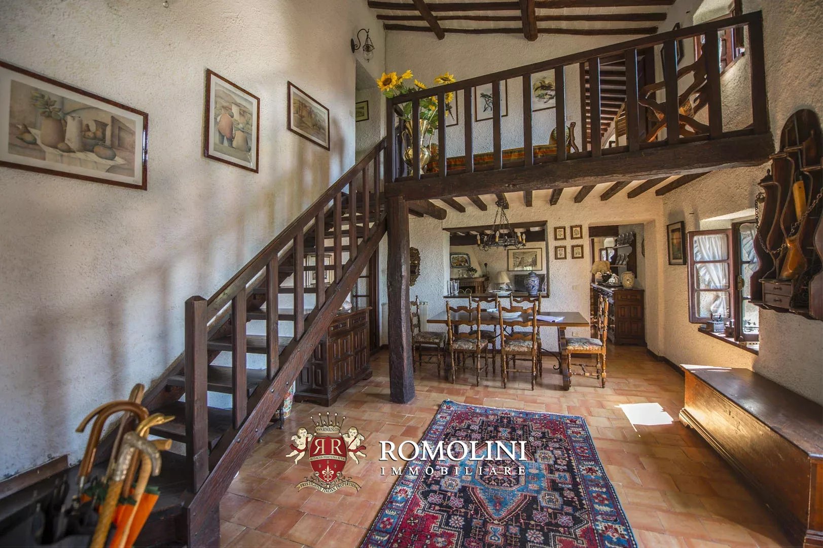 5 Bedroom Villa/Townhouse's Image 8