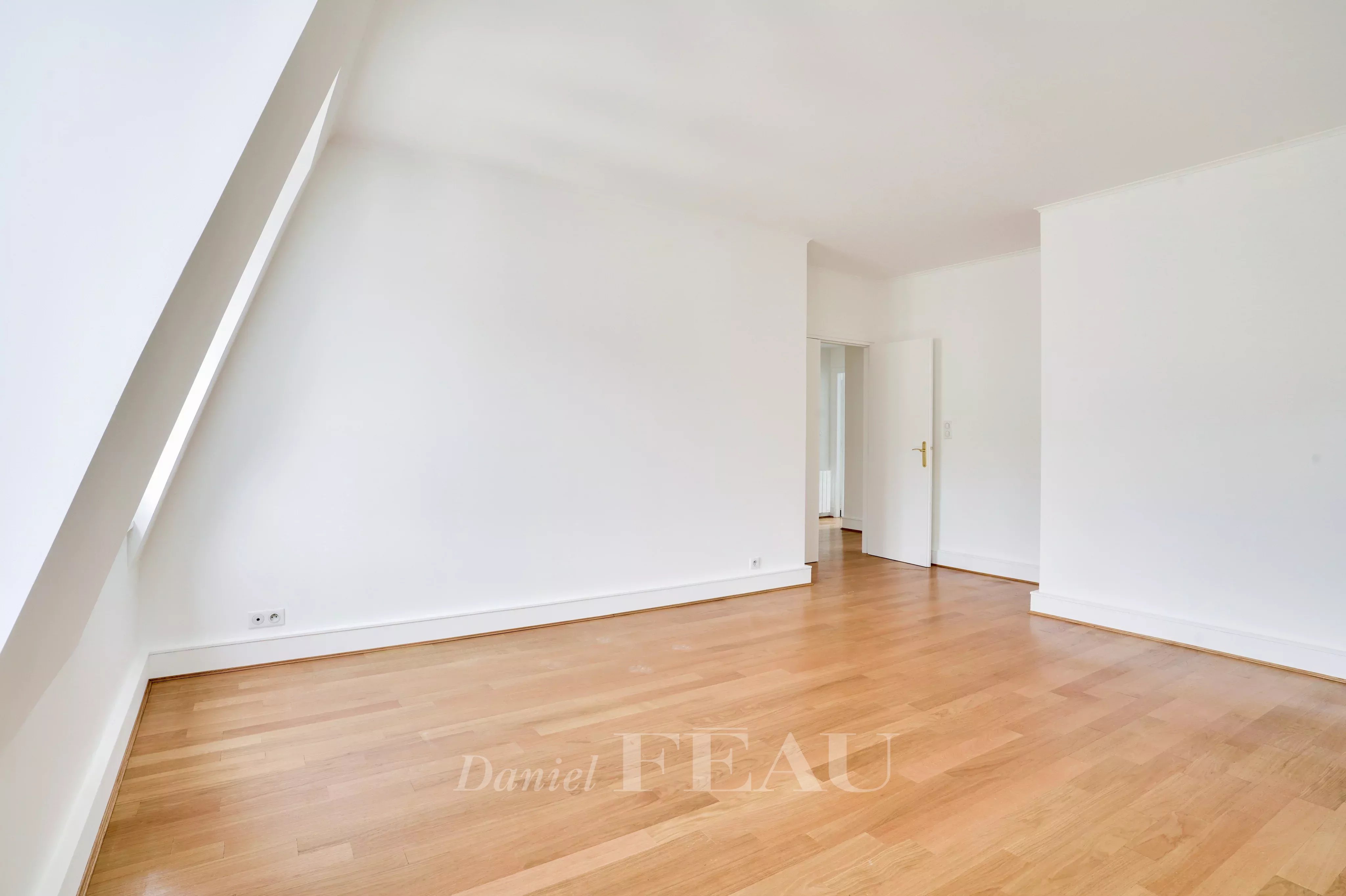Rental Apartment Paris 9th