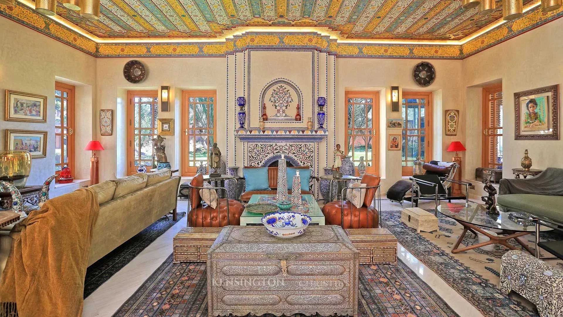 10 Bedroom Villa/Townhouse's Image 17