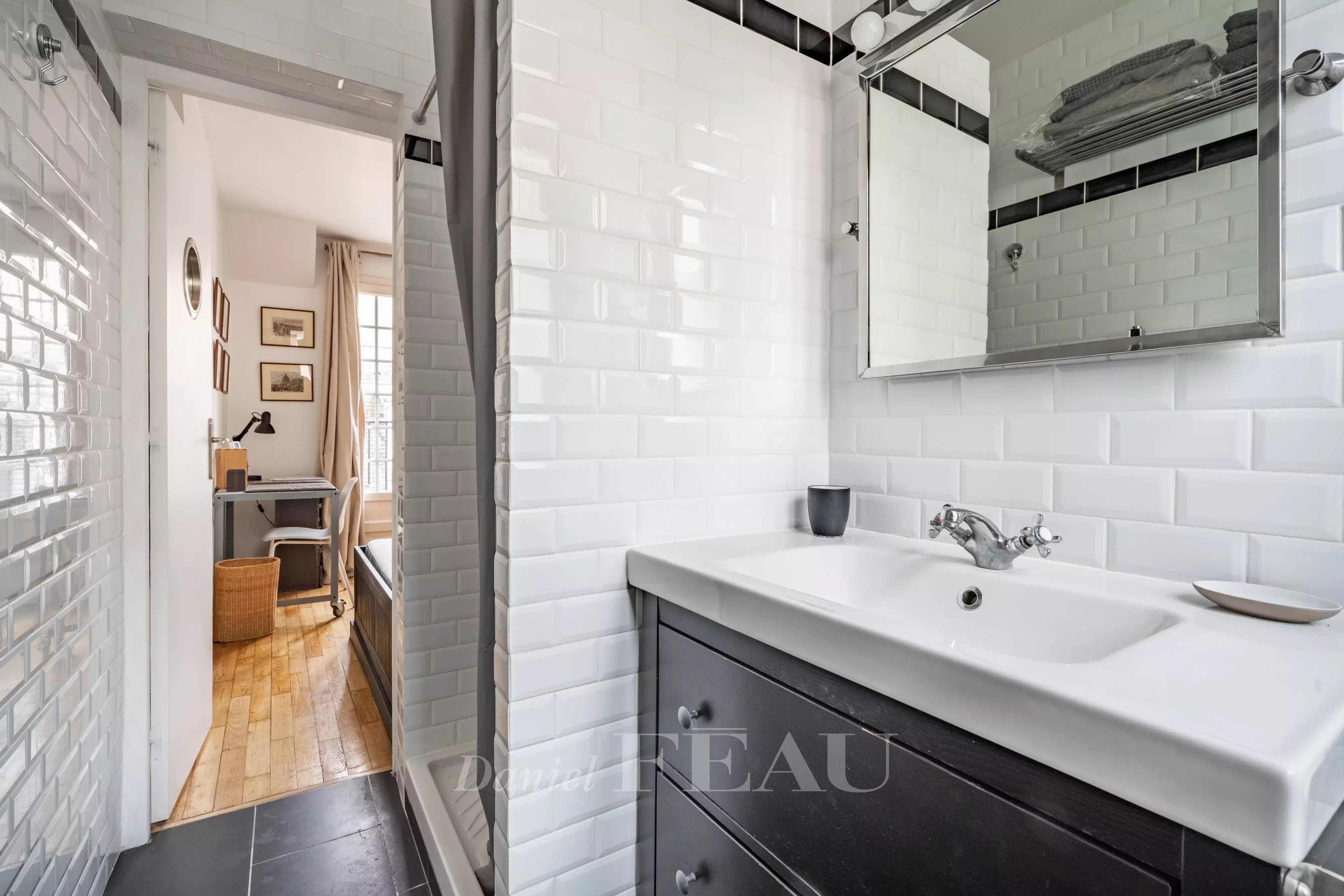 Sale Apartment Paris 16th