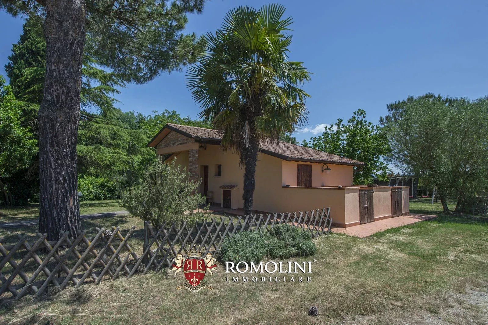 7 Bedroom Vineyard's Image 6