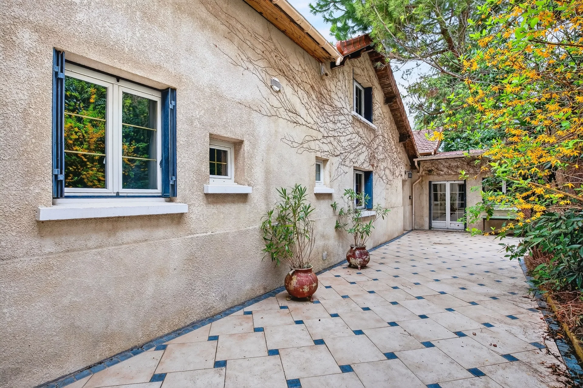 Rueil-Malmaison - MONT-VALÉRIEN