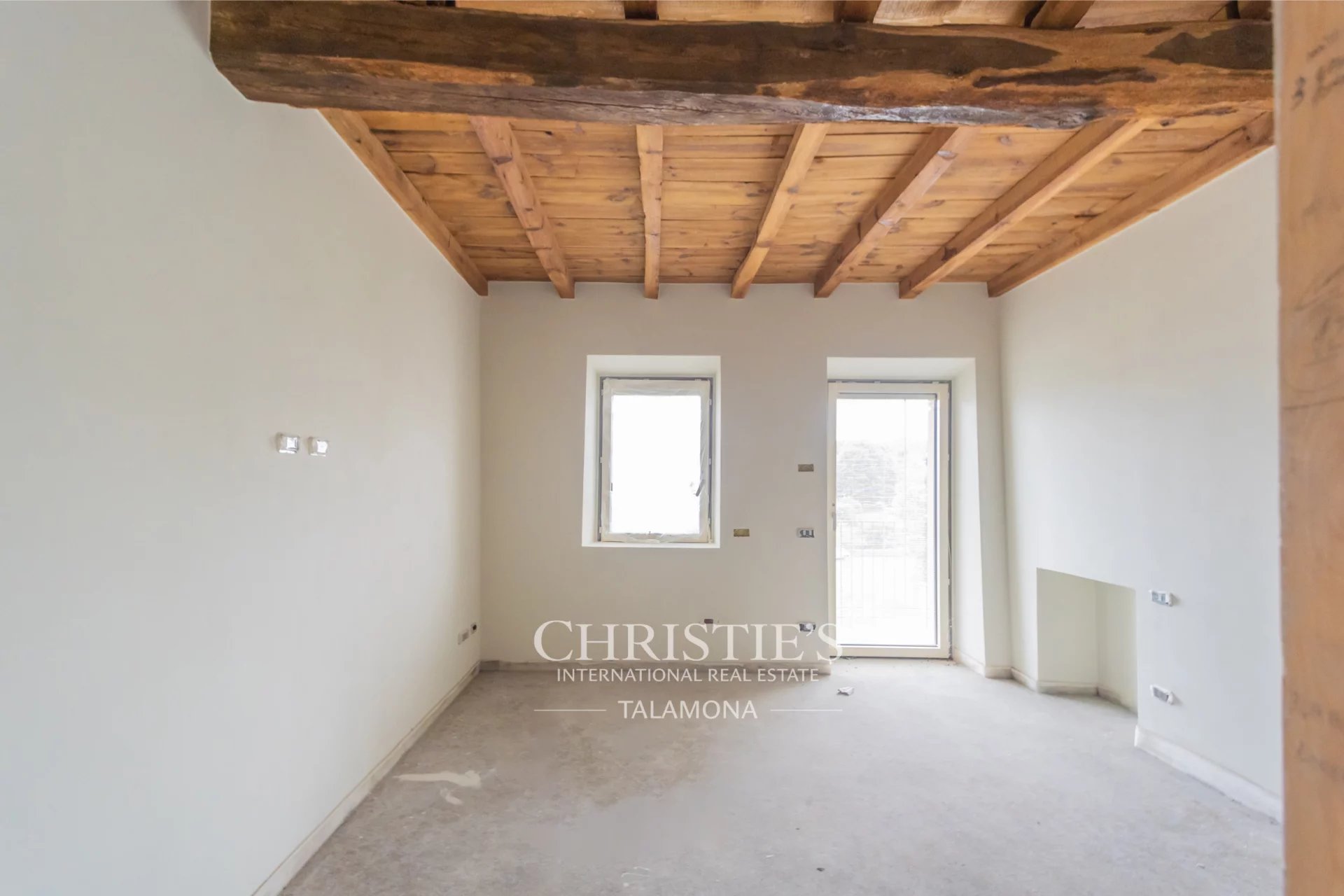 4 Bedroom Villa/Townhouse's Image 27