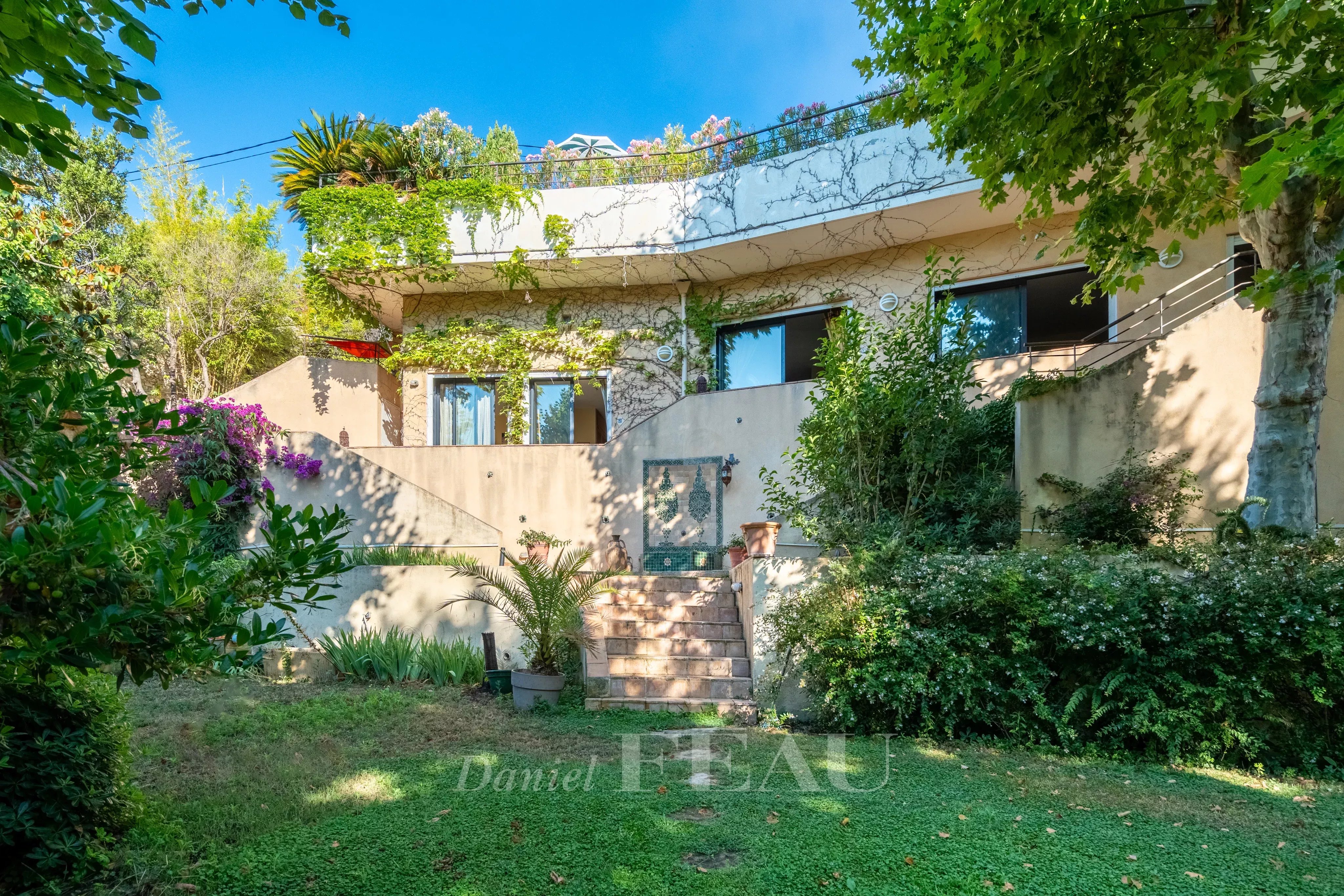 Marseille 7ème - Maison familiale avec piscine
