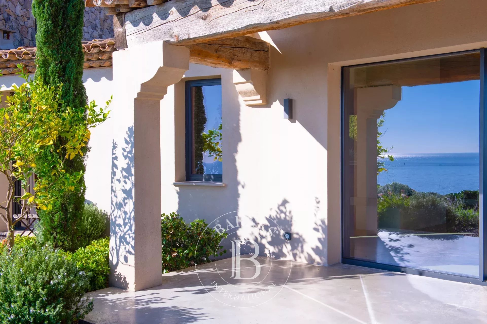 Villa Sainte-Maxime - picture 15