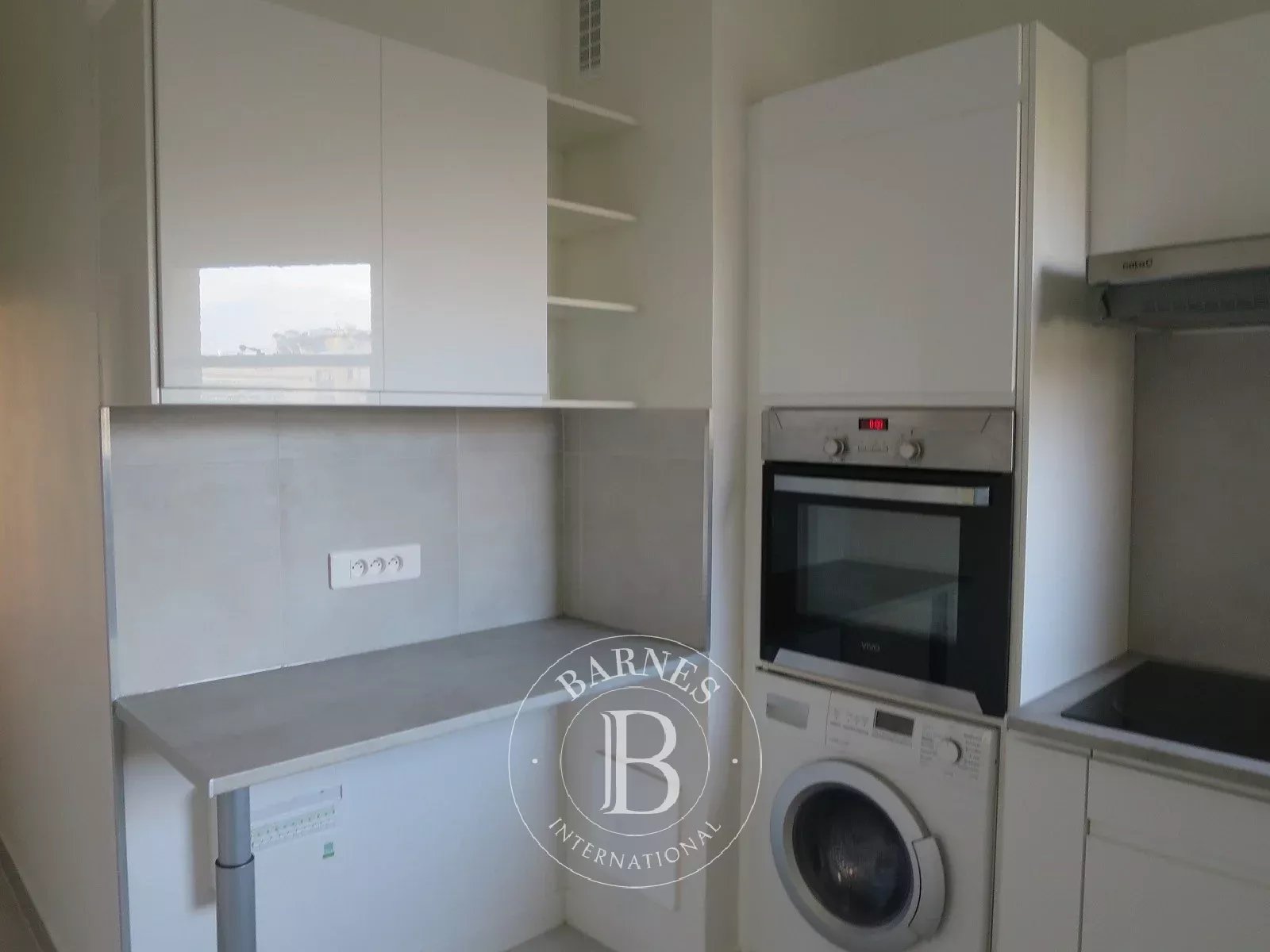 Neuilly-sur-Seine  - Piso 6 Cuartos 3 Habitaciones - picture 5