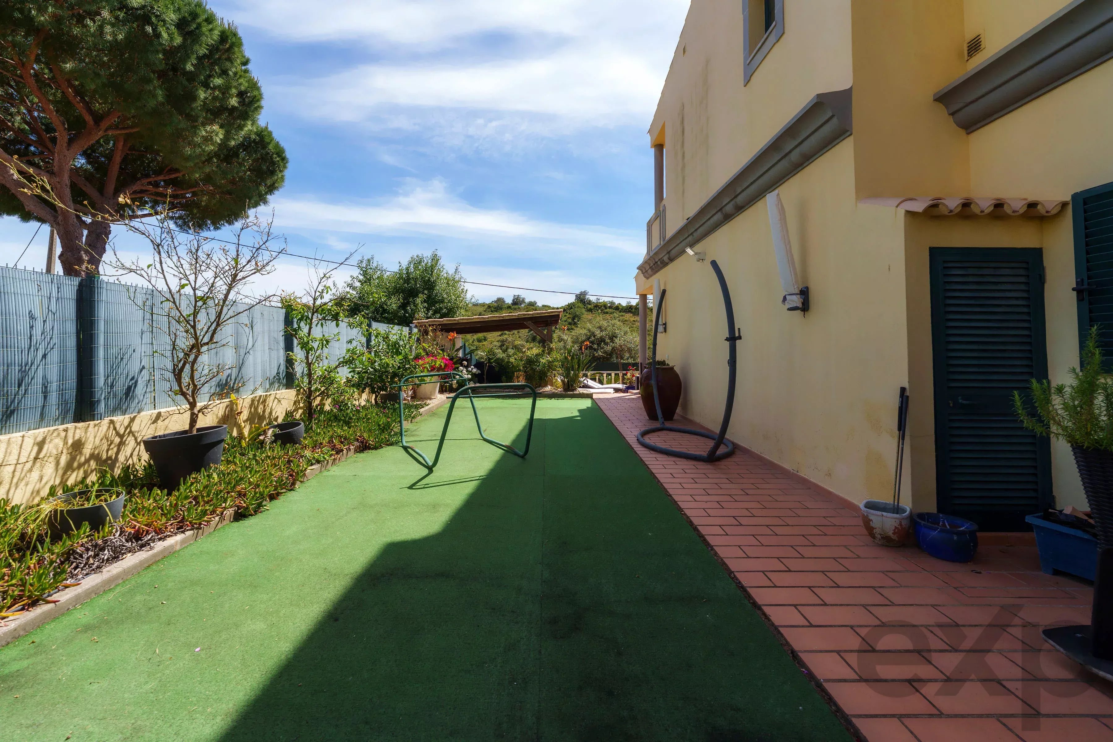 A fantastic, charming 4-bedroom villa with a garden and swimming pool on the outskirts of Olhão 87006245 image 45
