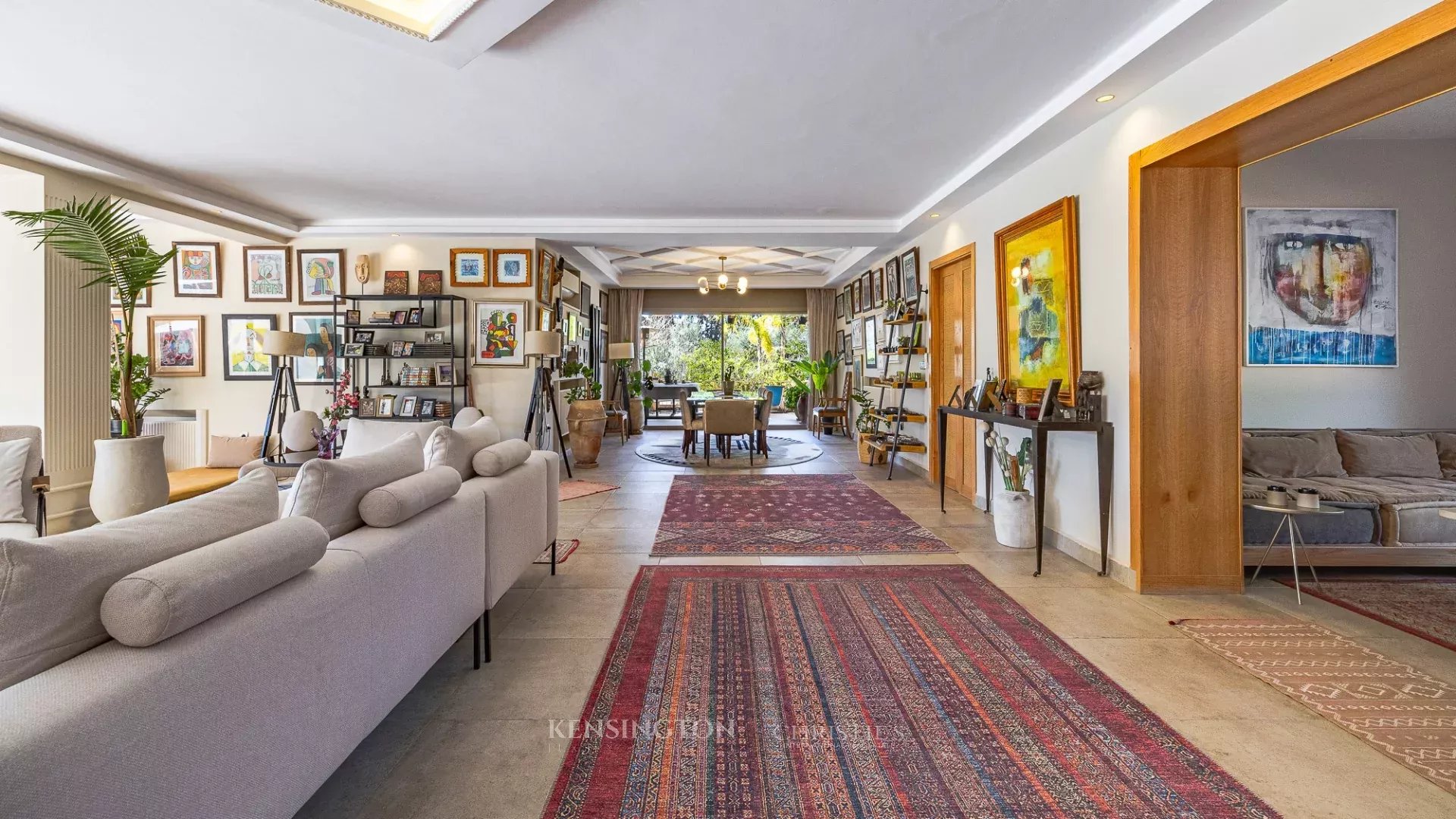 5 Bedroom Villa/Townhouse's Image 9