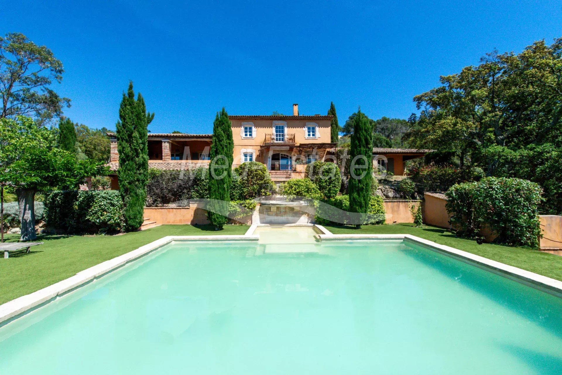 Agence immobilière de Med-Estates Saint Tropez