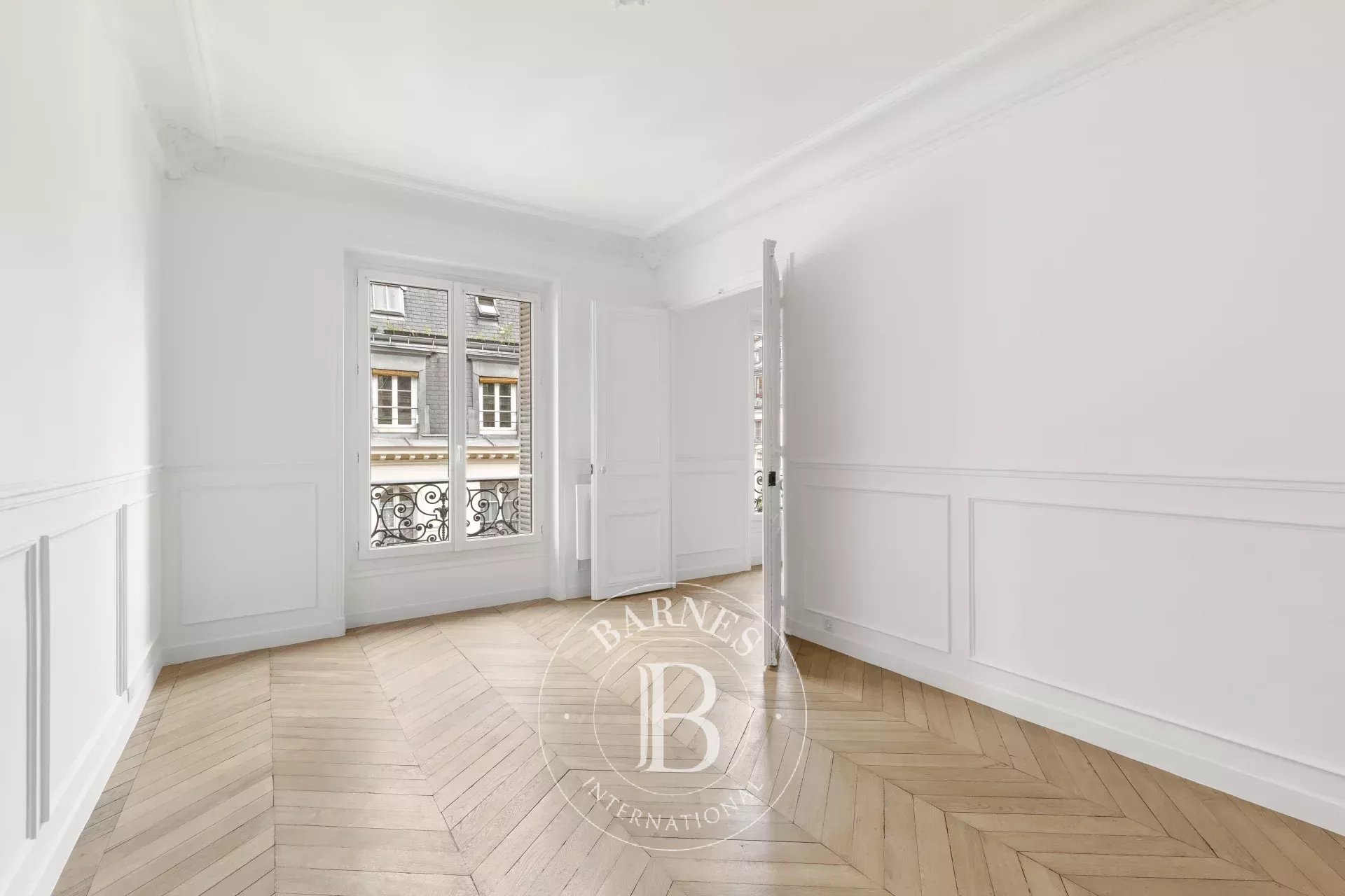 Daire Paris 3ème - picture 5