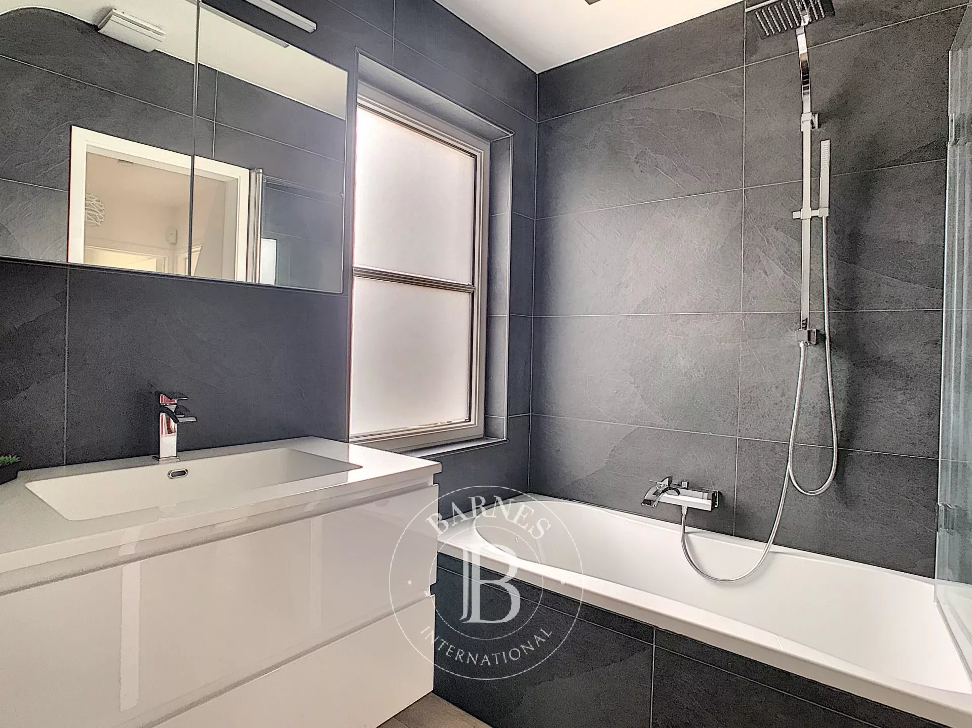 Waterloo Faubourg - 3 bedroom villa for rent