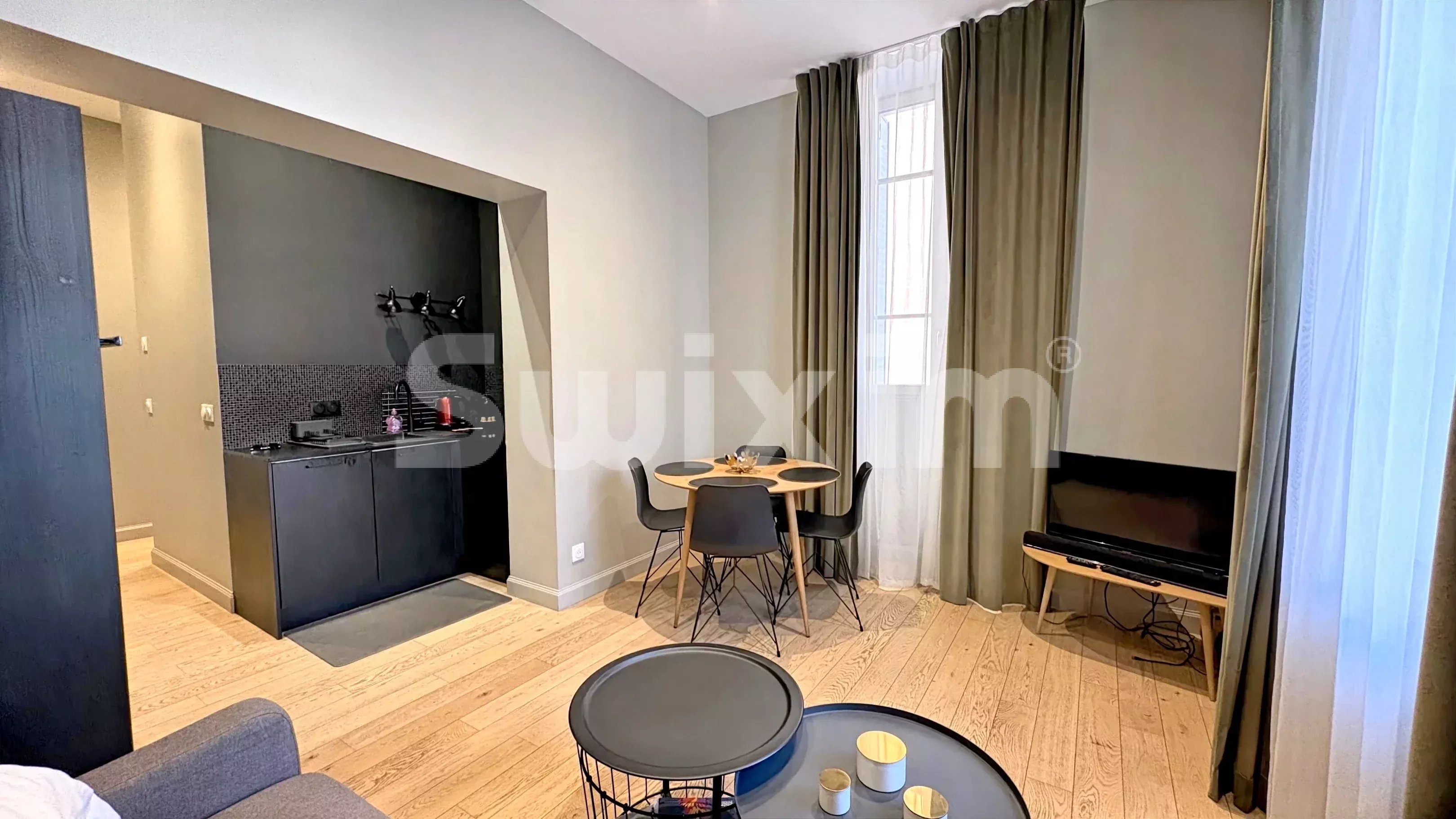 Agence immobilière de 