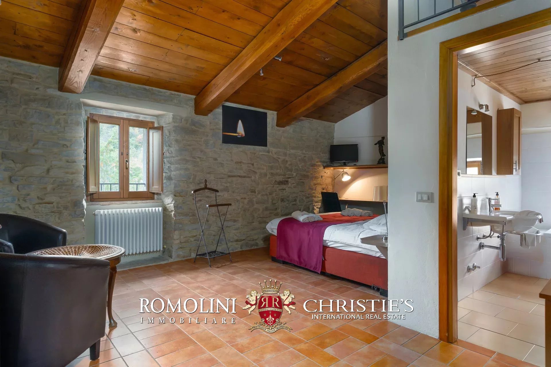 12 Bedroom Villa/Townhouse's Image 25