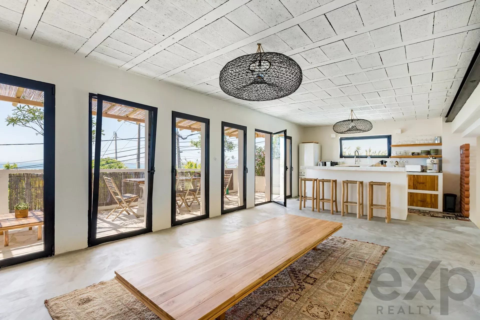 Exceptional villa overlooking the Tagus estuary and the sea 86007017 image 8