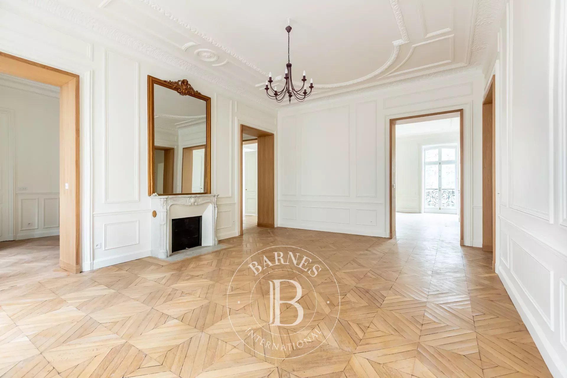 Paris  - Apartment 3 Bedrooms - picture 8