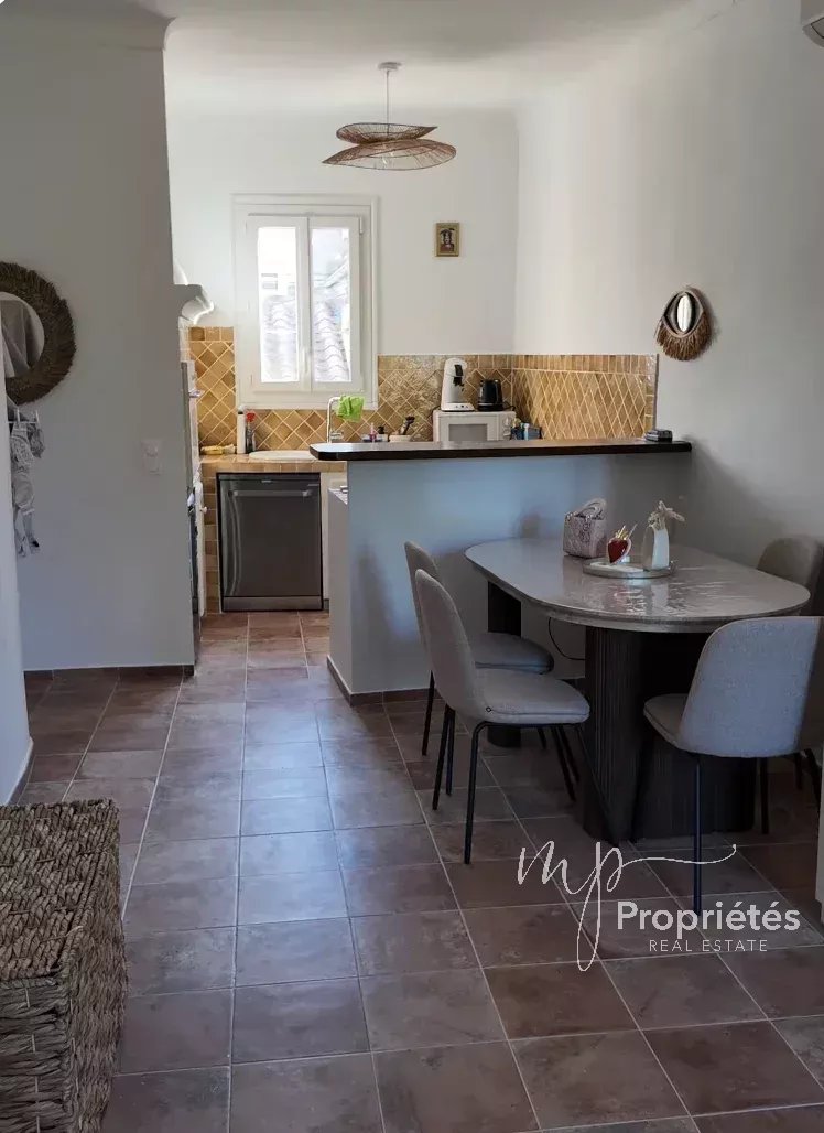 Studio apartment 2 rooms in Saint-Tropez