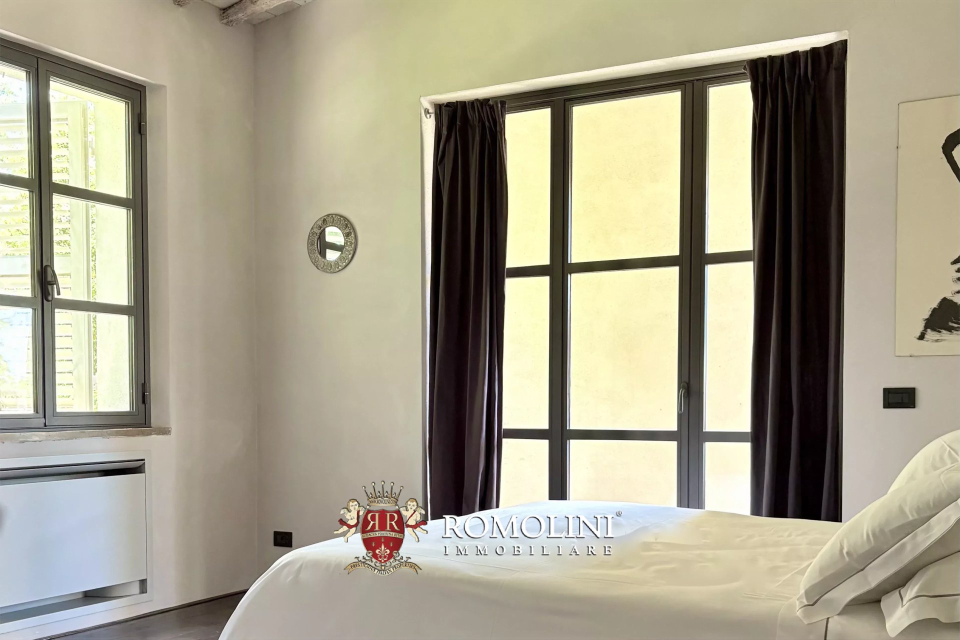 7 Bedroom Villa/Townhouse's Image 20