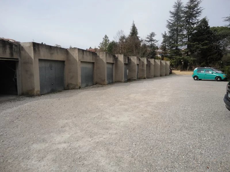 Rental Carpark Gréoux-les-Bains