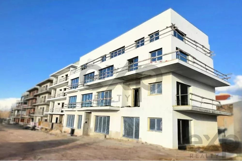 T2 with two terraces of 48 m² and 10 m², laundry, CE: A+, just 900 meters from Ericeira town center and the beach. 85948547 image 12