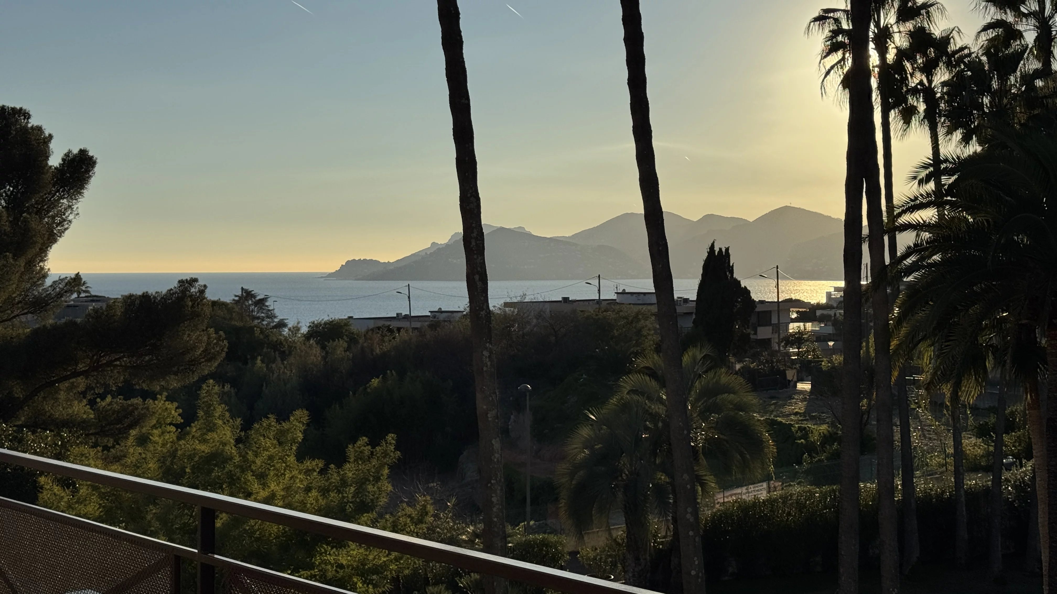 Sale Apartment Cannes Croix des Gardes