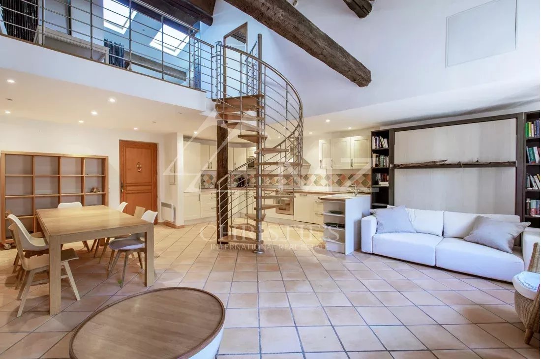 2 Bedroom Apartment/Flat's Image 5