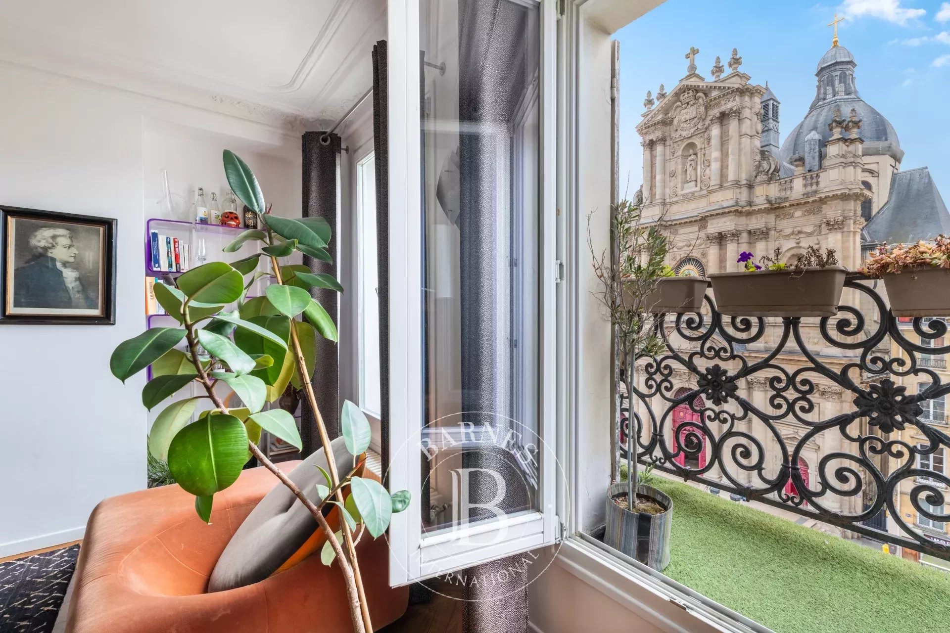 Daire Paris 4ème - picture 10