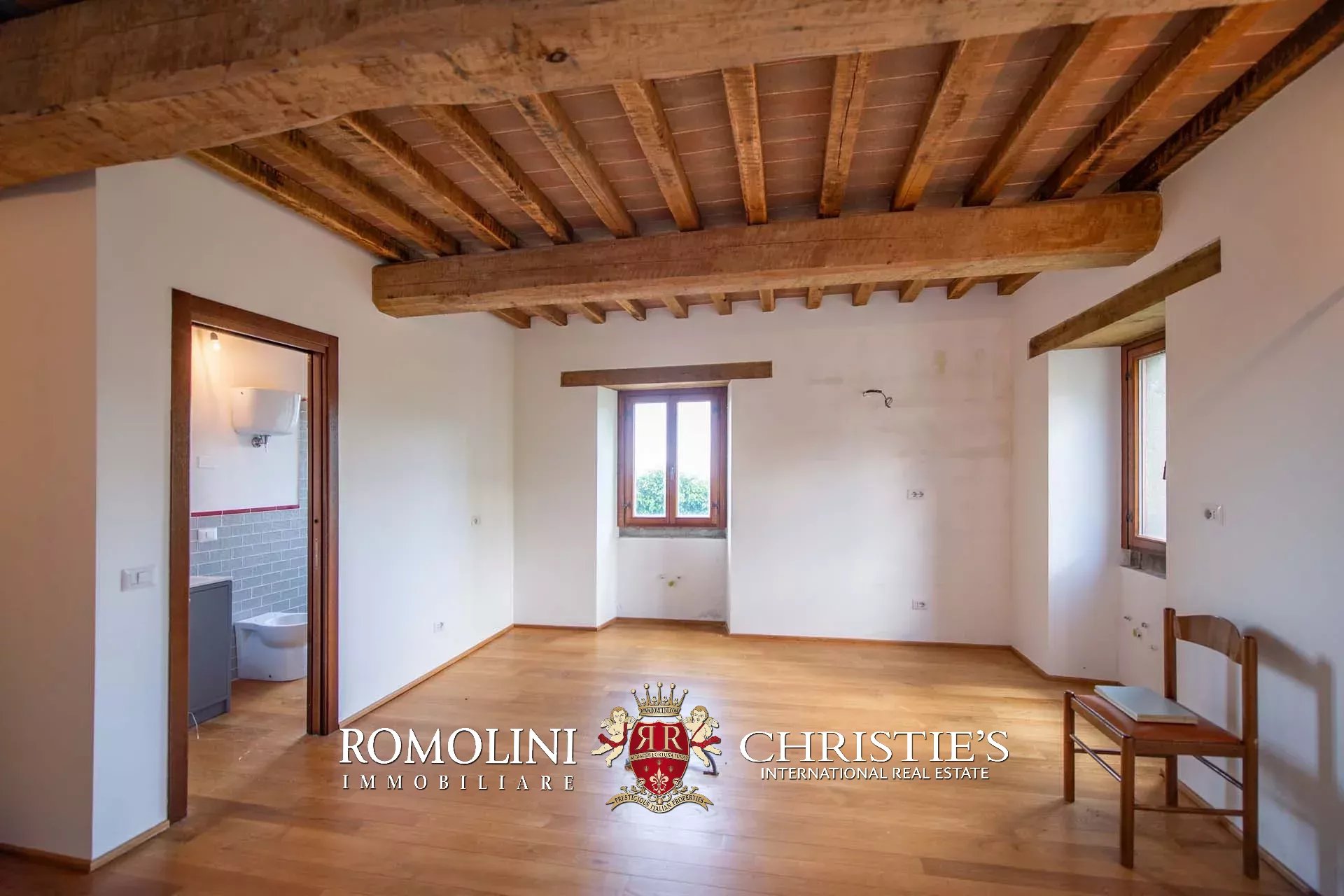 8 Bedroom Villa/Townhouse's Image 68
