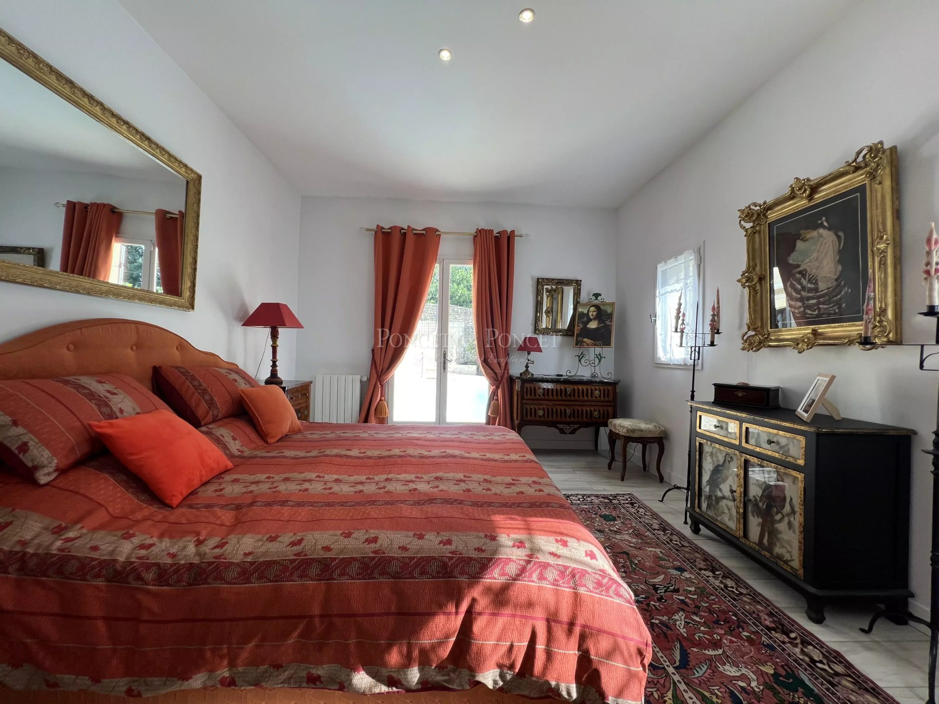 4 Bedroom Villa/Townhouse's Image 8