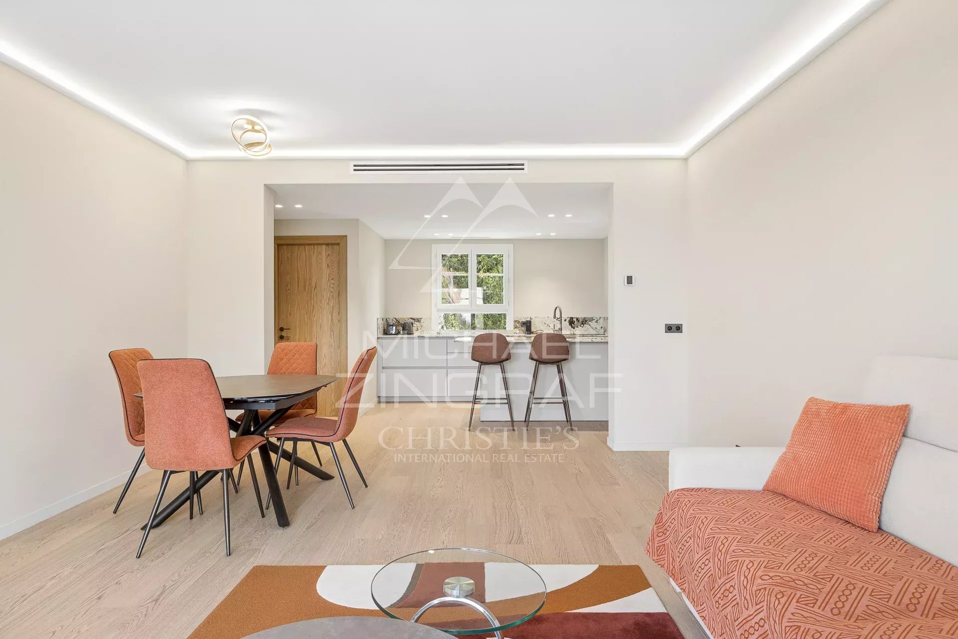 2 Bedroom Apartment/Flat's Image 3