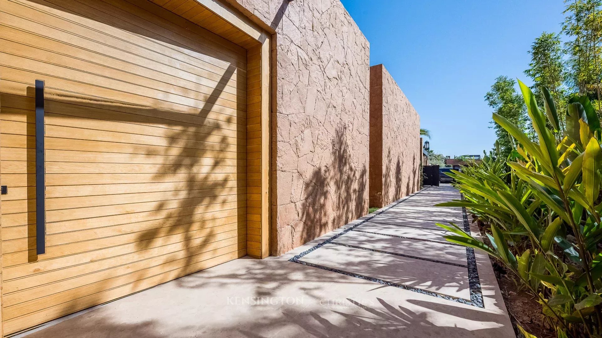 5 Bedroom Villa/Townhouse's Image 32