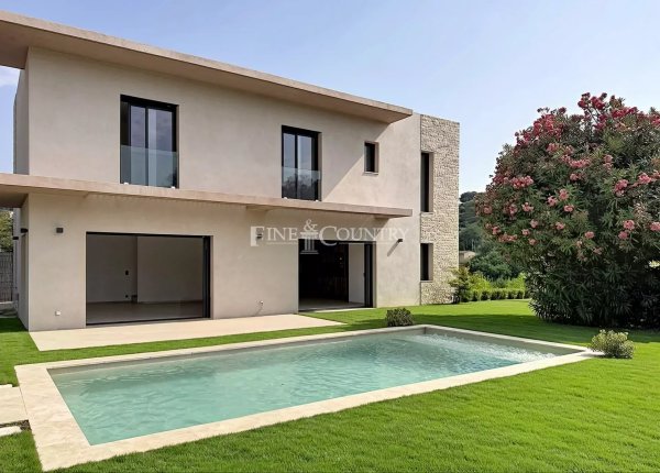 Villa for sale in Mougins in quiet area near school — photo 2