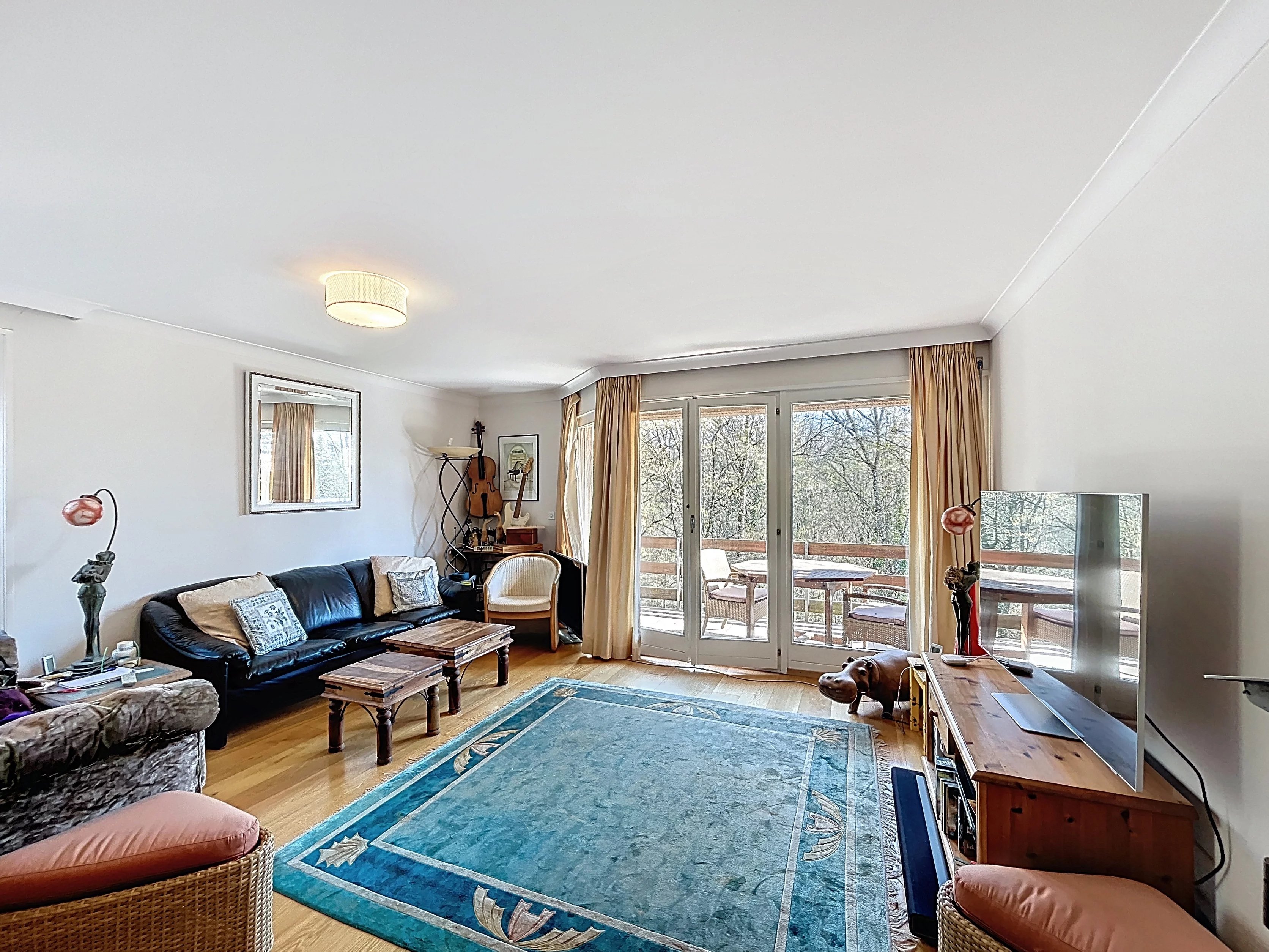 Appartement-villa situé dans les hauteurs de Lutry