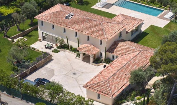 فيلا عائلية فاخرة من 6 غرف نوم في Mougins بإطلالات بانورامية — photo 2