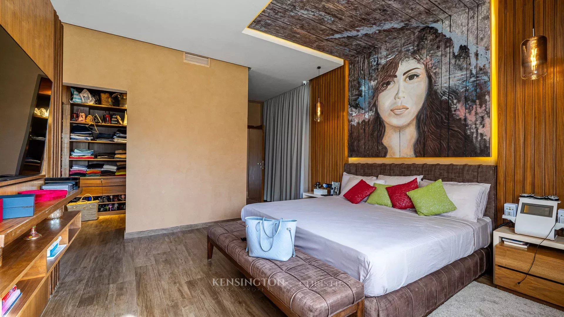 5 Bedroom Villa/Townhouse's Image 43