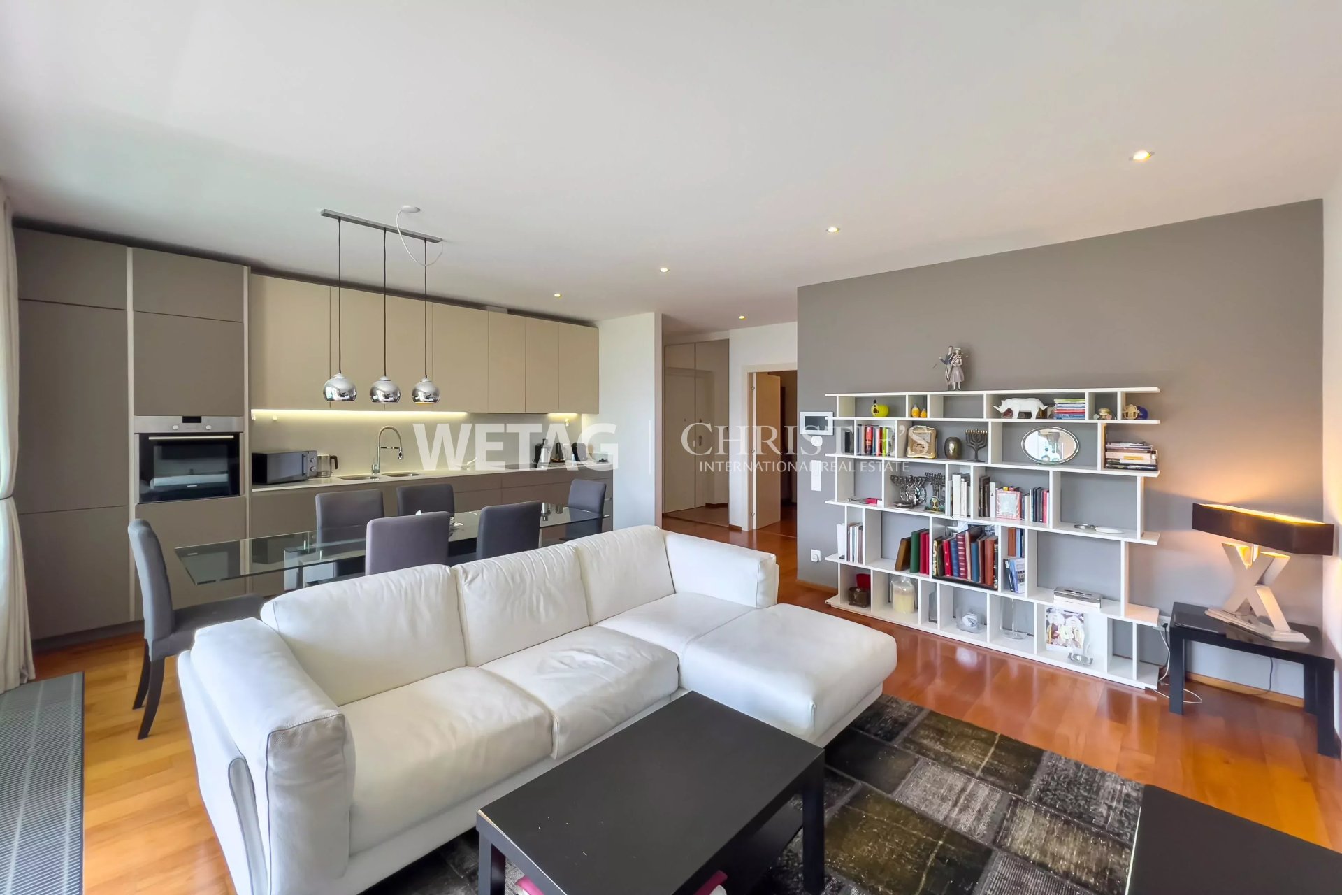 2 Bedroom Apartment/Flat's Image 6