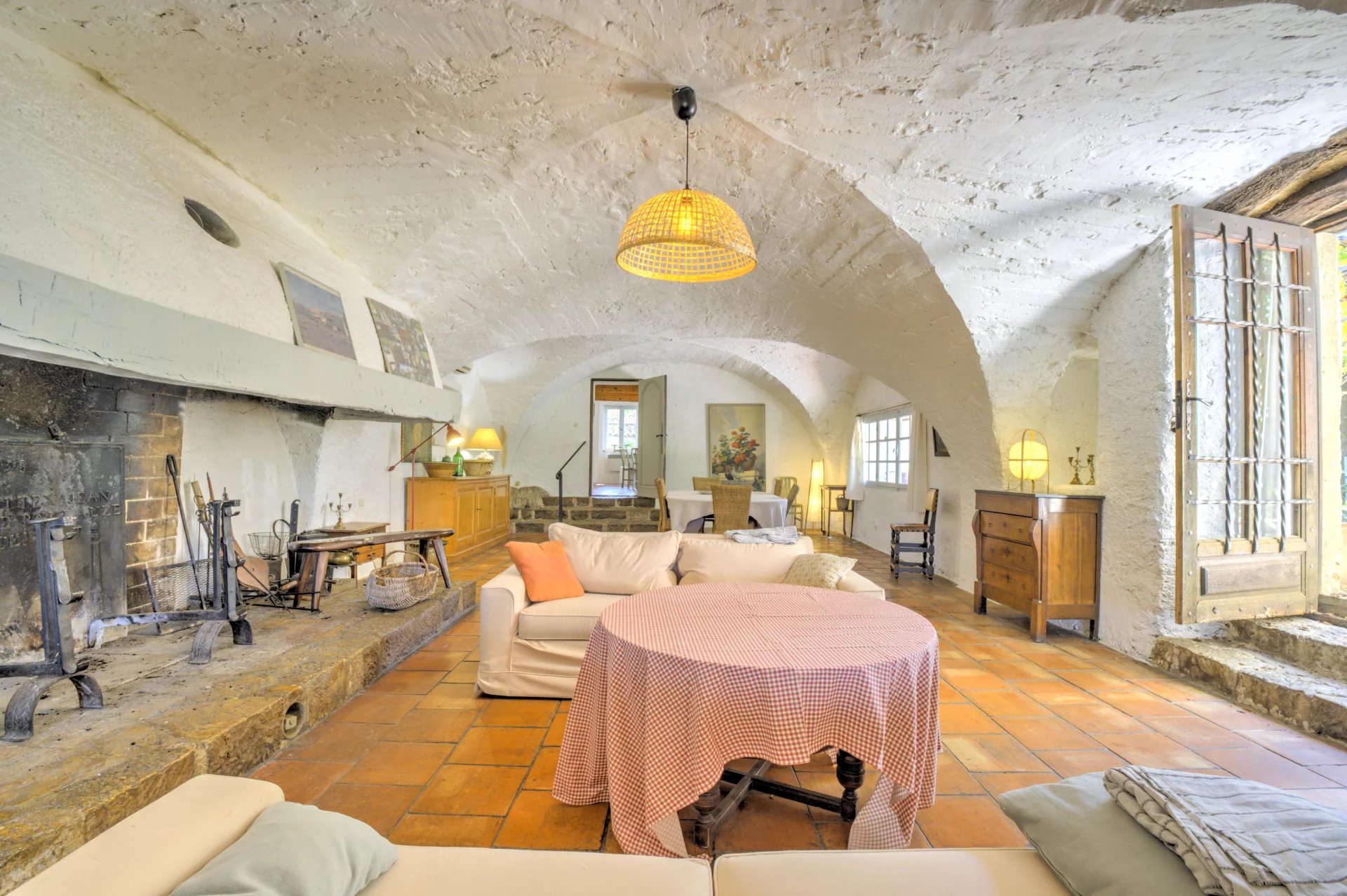 Great old Bastide with guest-house - Tourrettes