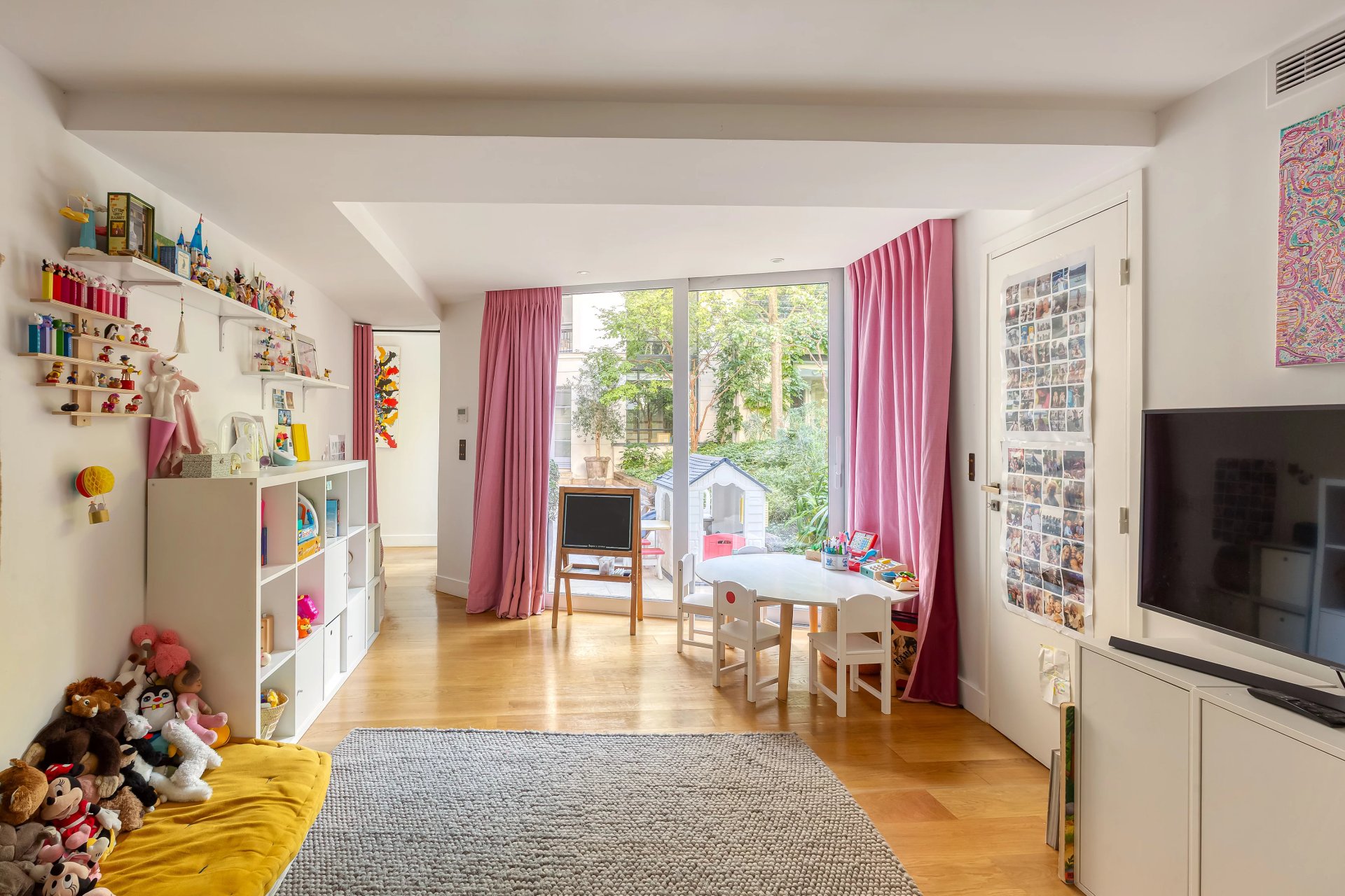 6 Bedroom Apartment/Flat's Image 17