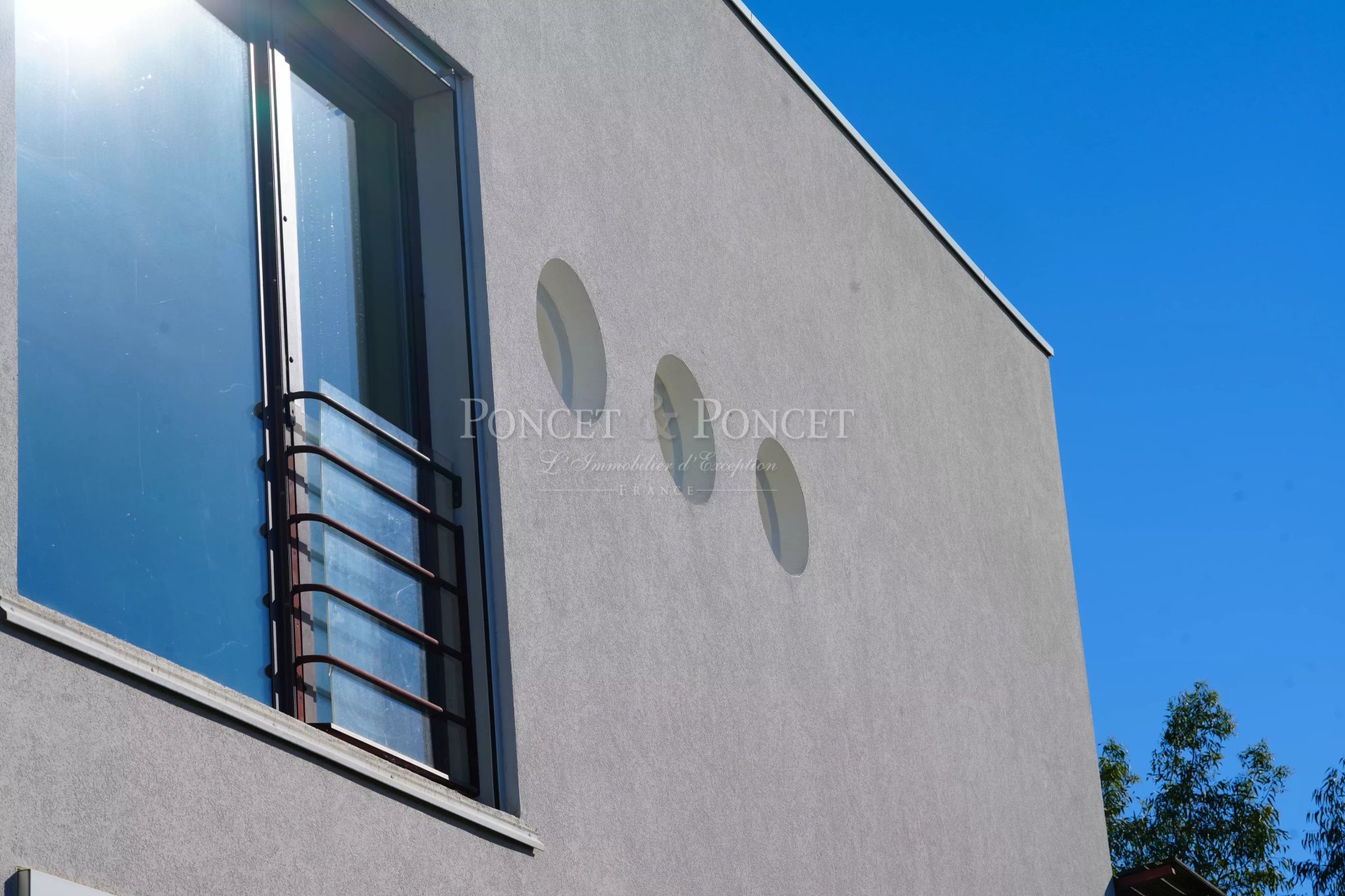 5 Bedroom Villa/Townhouse's Image 15