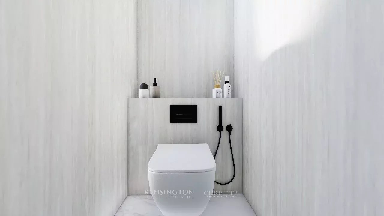 4 Bedroom Villa/Townhouse's Image 32