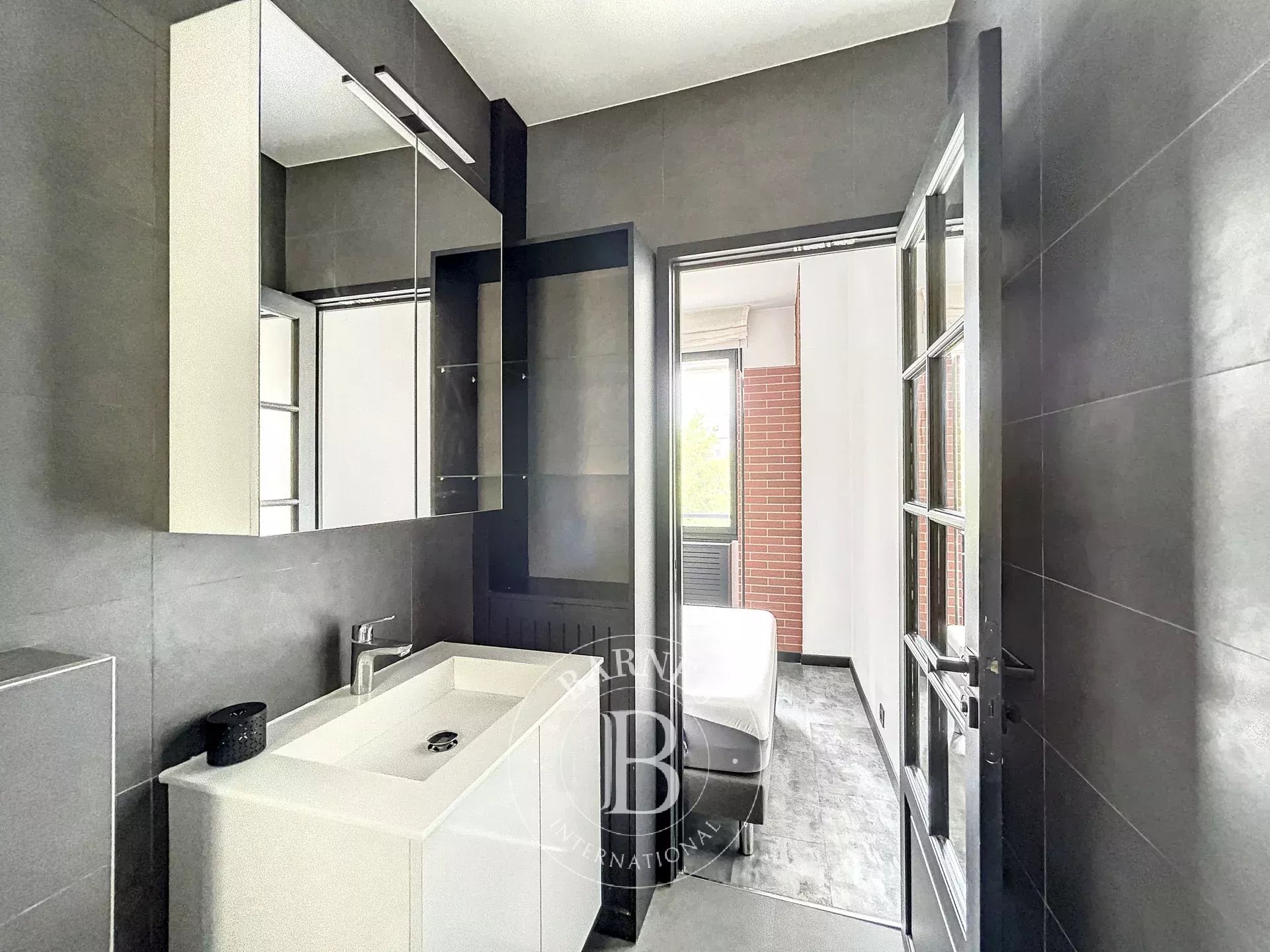 Daire Paris 8ème - picture 11