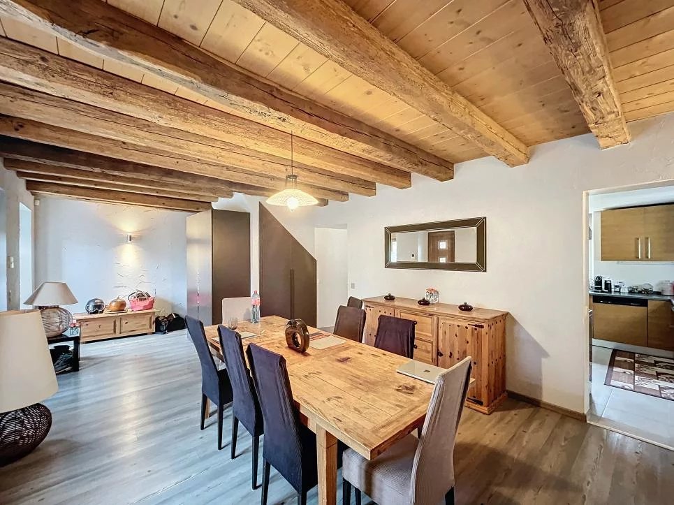 Magnifique maison avec grand jardin ! Parfait pour une famille !