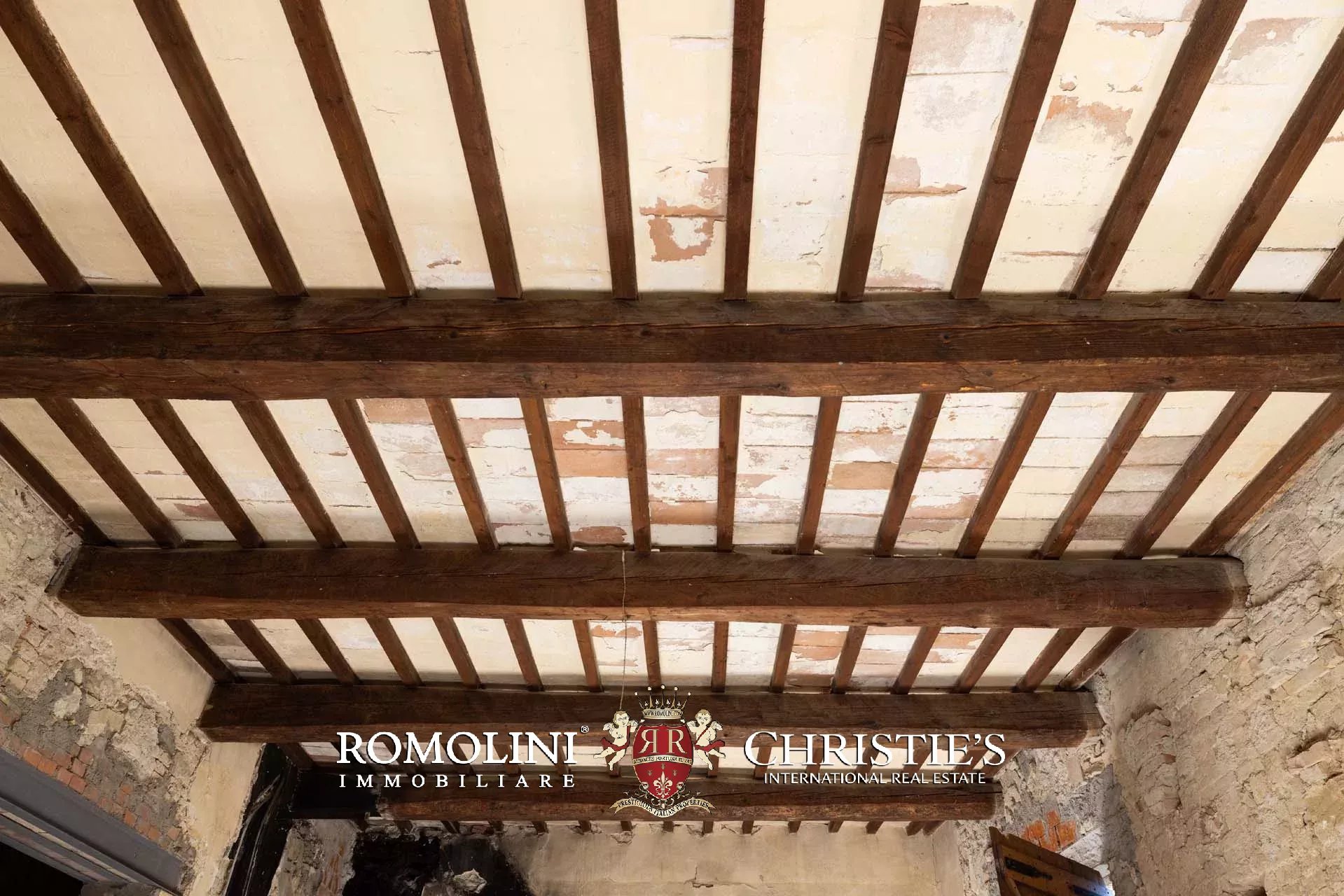 150 Bedroom Villa/Townhouse's Image 39