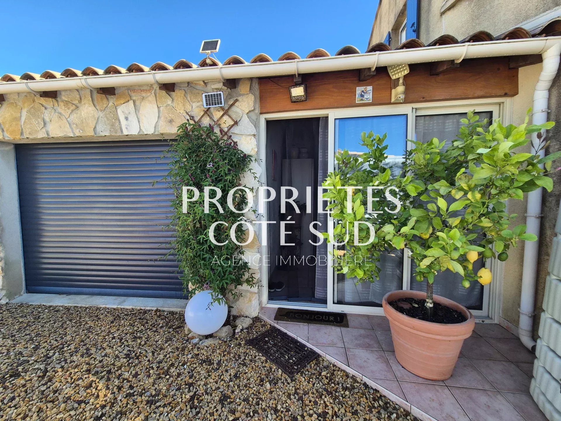 Maison familiale avec piscine de 125 m² sur un terrain 806 m2 - Photo 2